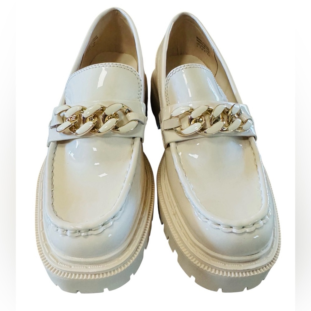 ALDO Off White/Cream Patent Platform Loafers Chain Chunky Lug Sole Size 7 - Picture 2 of 8